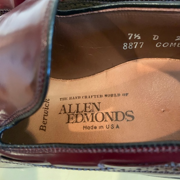 Allen Edmonds Berwick Burgundy Dress Loafers 7 1/2 D main image 4